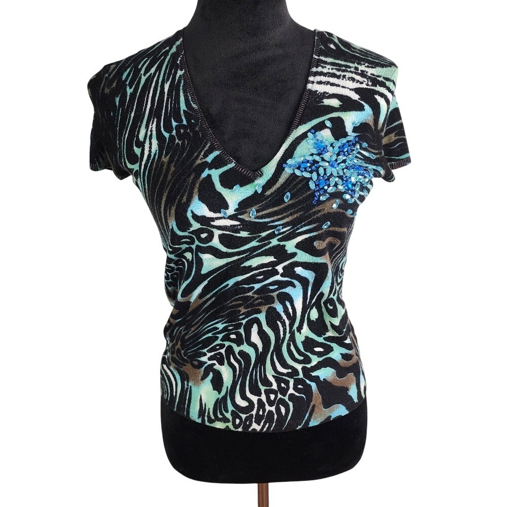 VERTIGO PARIS Size Medium Short Sleeve V-neck Rhinestone Animal Print Sweater
